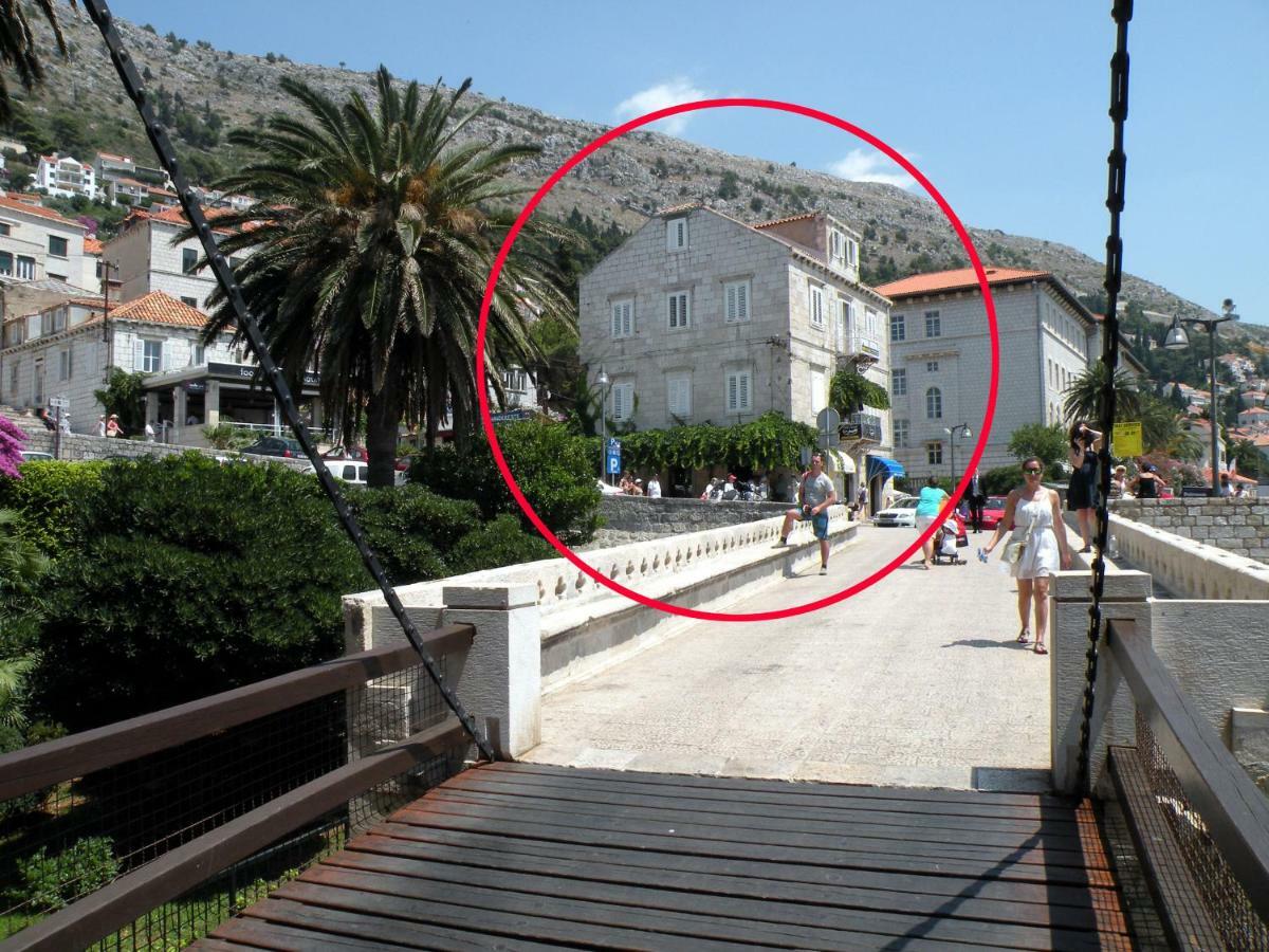 Old Town Gate Dubrovnik Exterior foto